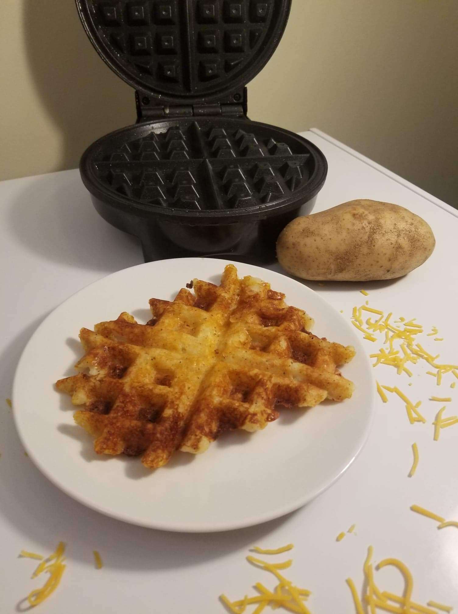 Waffles-de-patata-crujientes-y-con-queso.jpg
